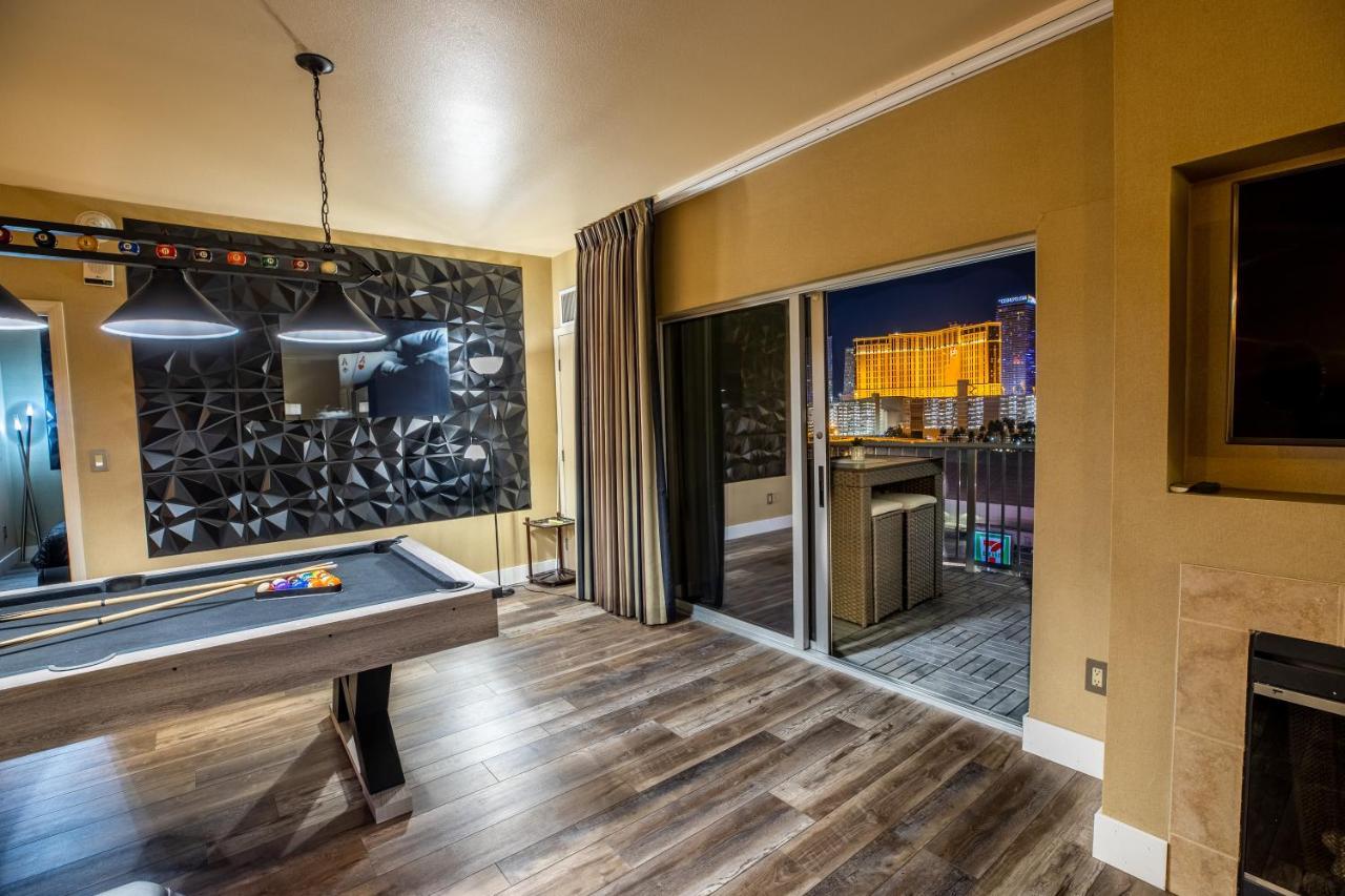 2100 Sqft Penthouse Suite W/ Strip Views! Pool Gym Лас Вегас Екстериор снимка